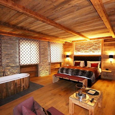 Amber Ski-In/Out Hotel & Spa 萨斯费 外观 照片
