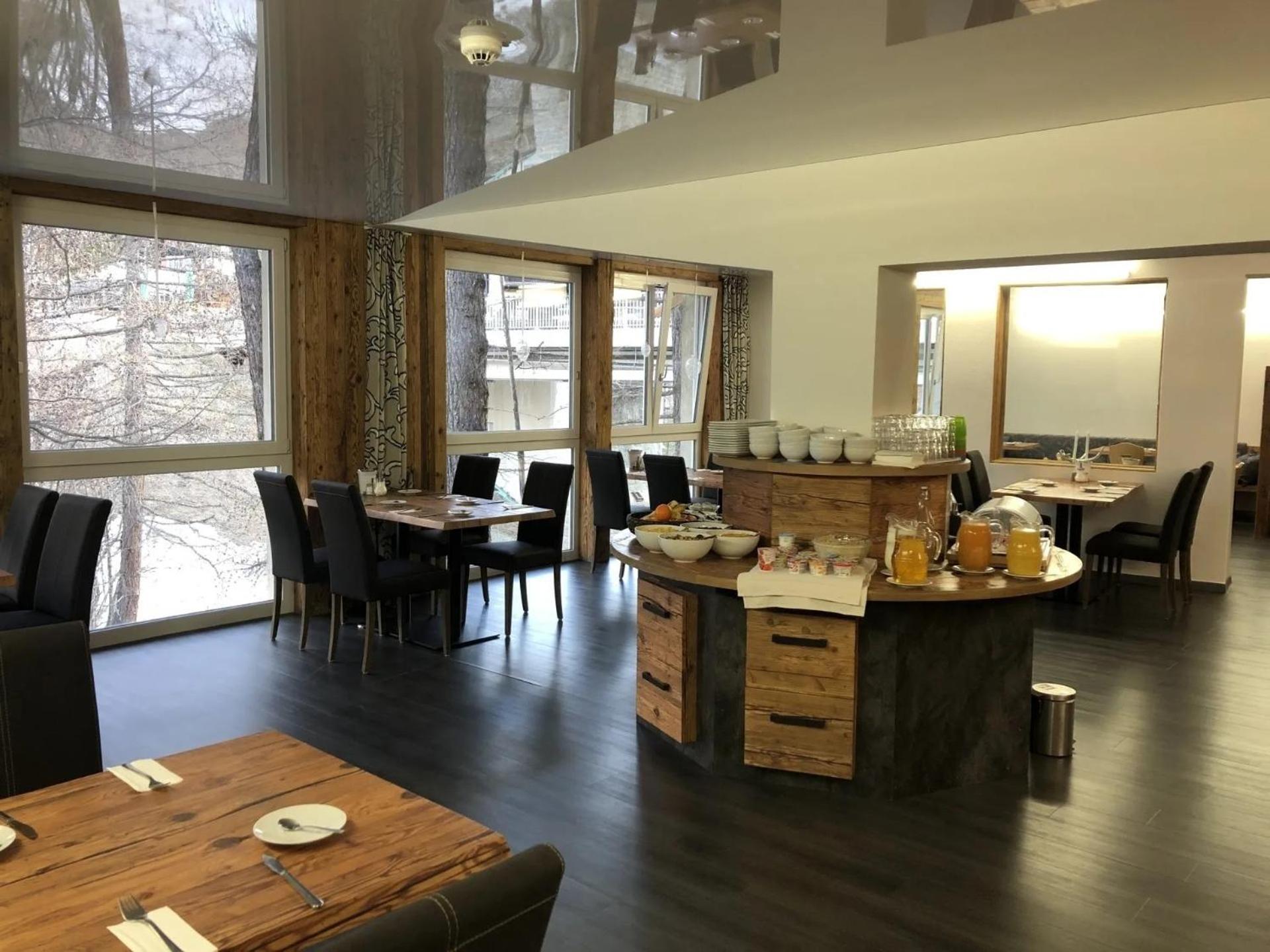Amber Ski-In/Out Hotel & Spa 萨斯费 外观 照片