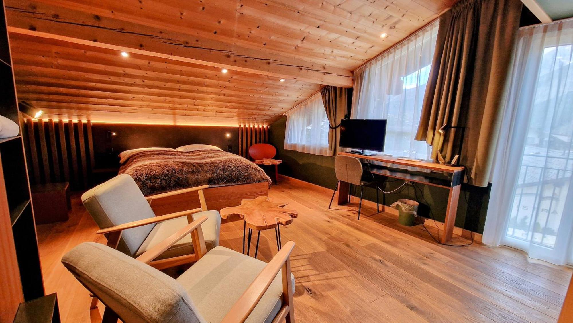 Amber Ski-In/Out Hotel & Spa 萨斯费 外观 照片