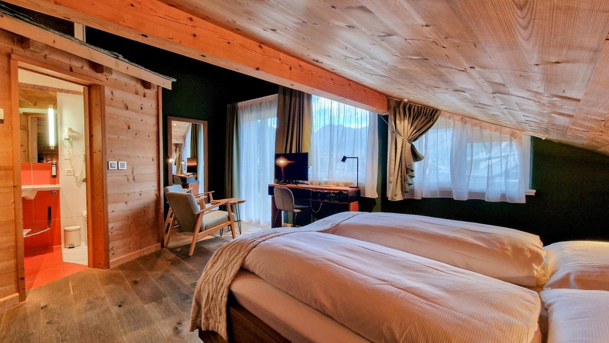Amber Ski-In/Out Hotel & Spa 萨斯费 外观 照片