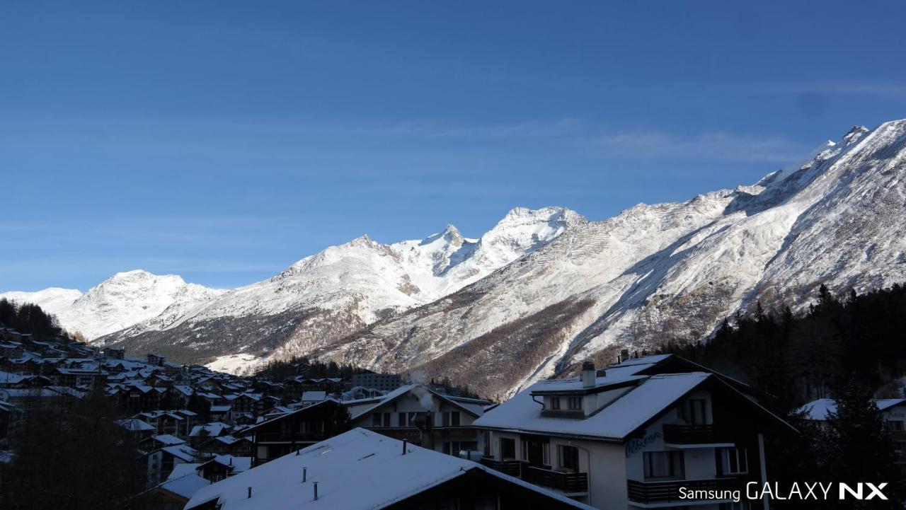 Amber Ski-In/Out Hotel & Spa 萨斯费 外观 照片
